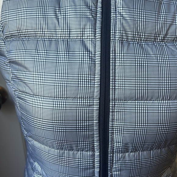 Lands end xs puffer vest black and white square pattern - Picture 2 of 6